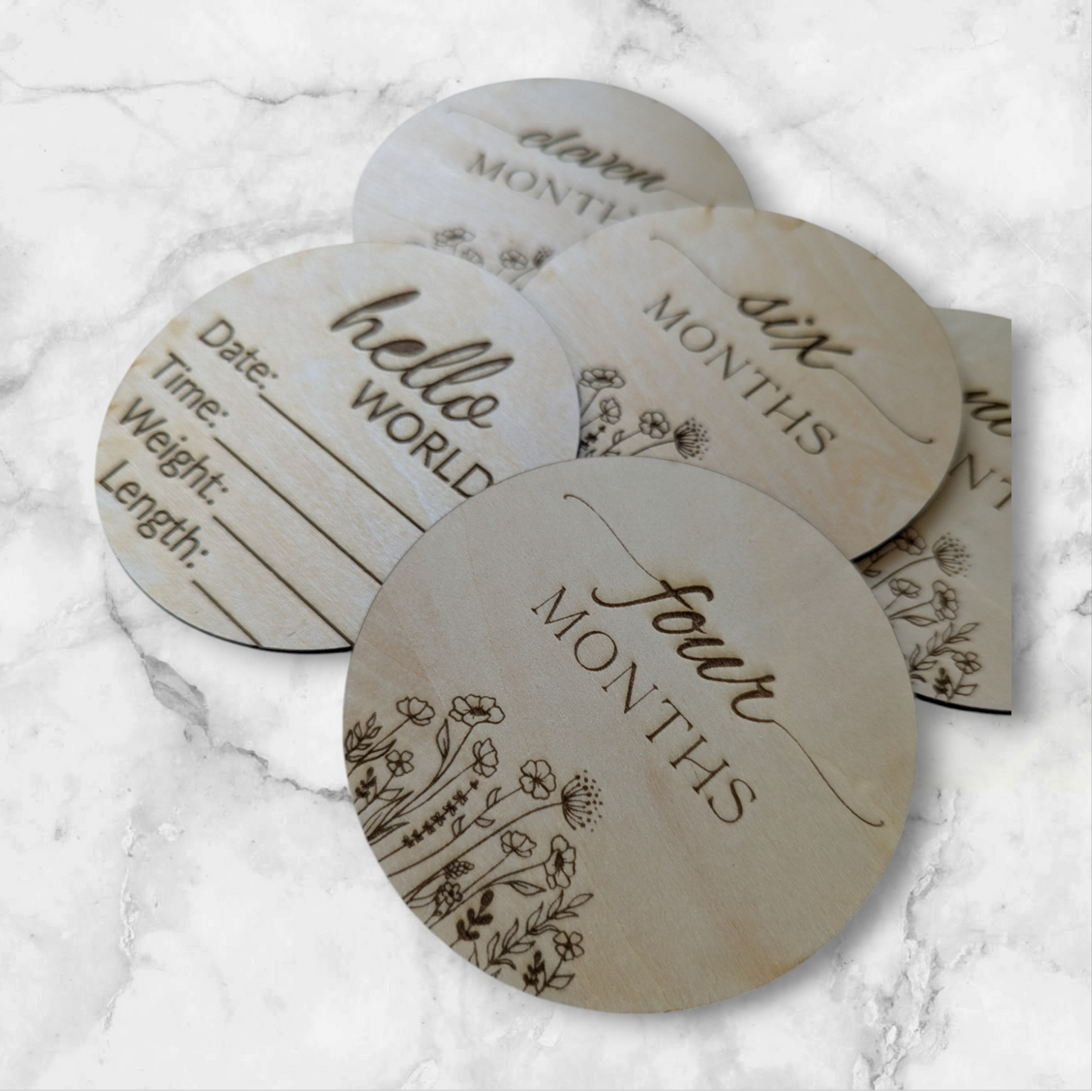 Personalized Baby Milestone Markers - Custom Wooden Discs for Monthly Baby Growth